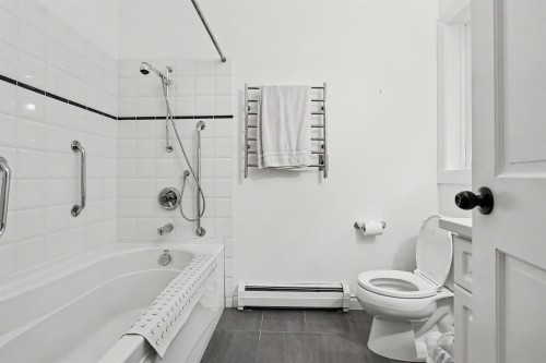 4321 Keith Road, West Vancouver, BC 