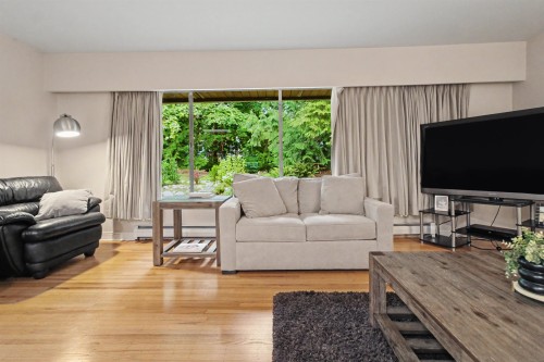 4321 Keith Road, West Vancouver, BC 