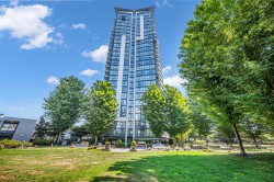 501-2225 Holdom Avenue Burnaby, BC V5B 0A1