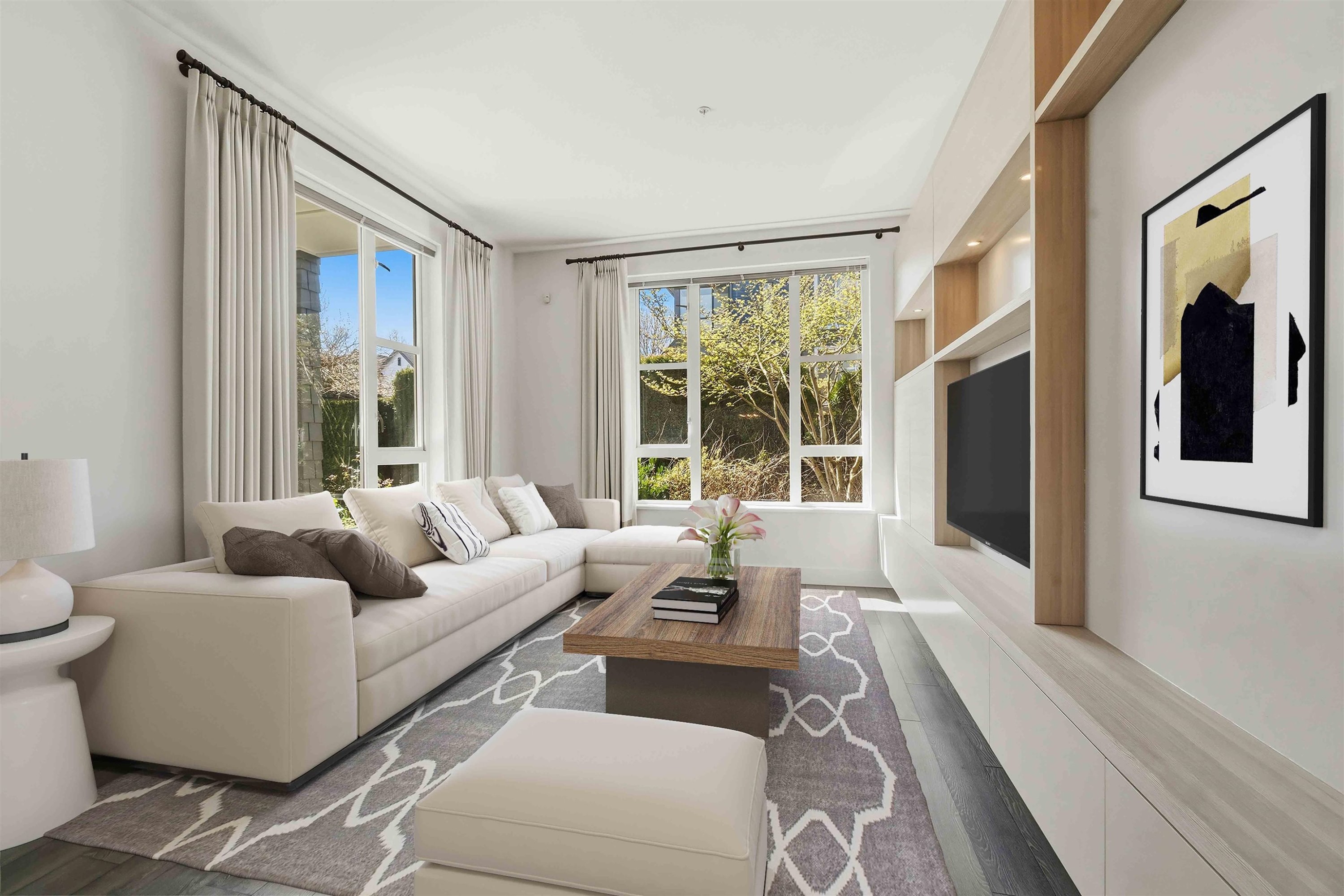 109-550 Seaborne Place, Port Coquitlam, BC - Indoor Photo Showing Living Room