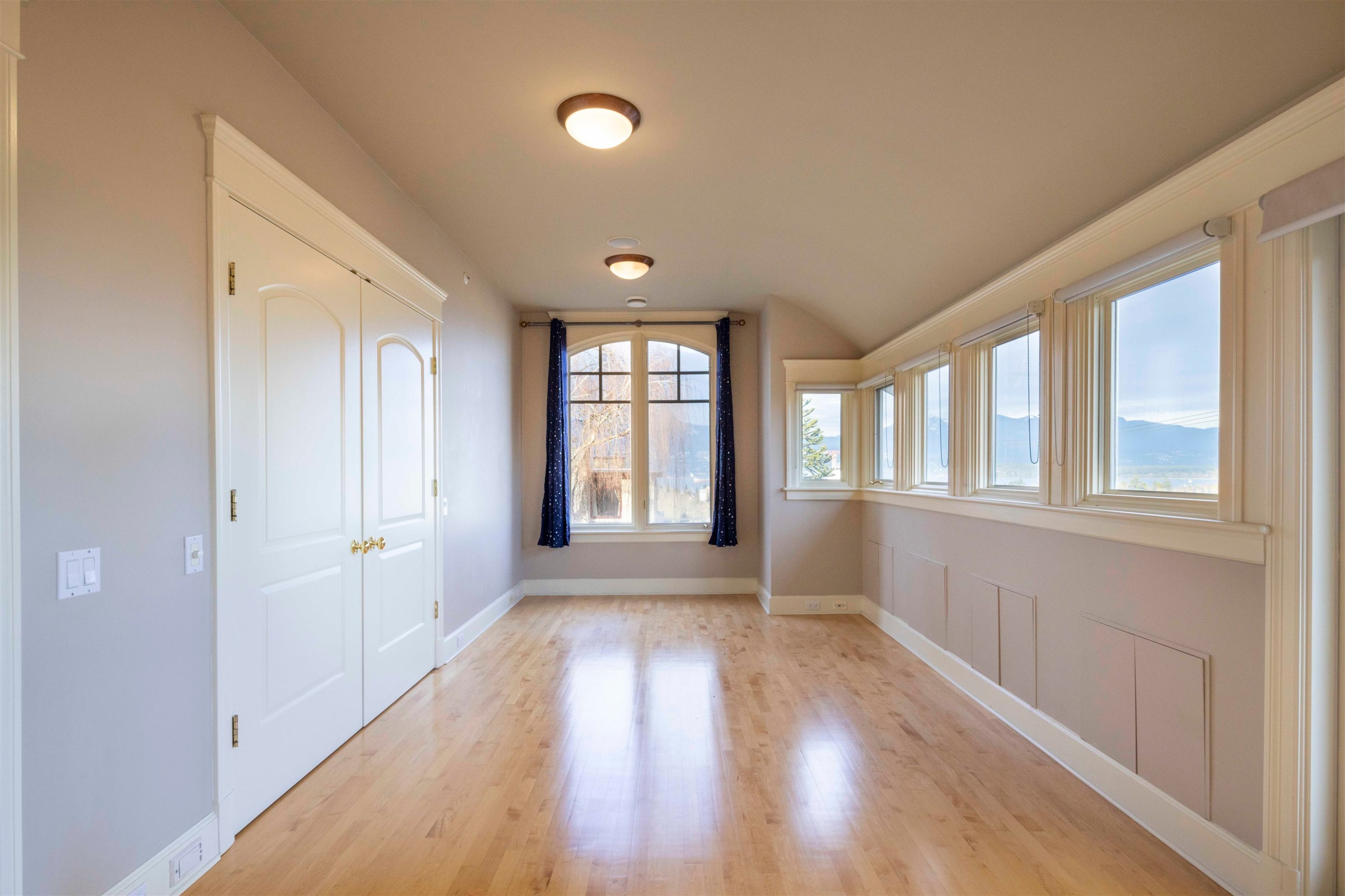 3808 13Th Avenue W, Vancouver, BC - Indoor Photo Showing Other Room