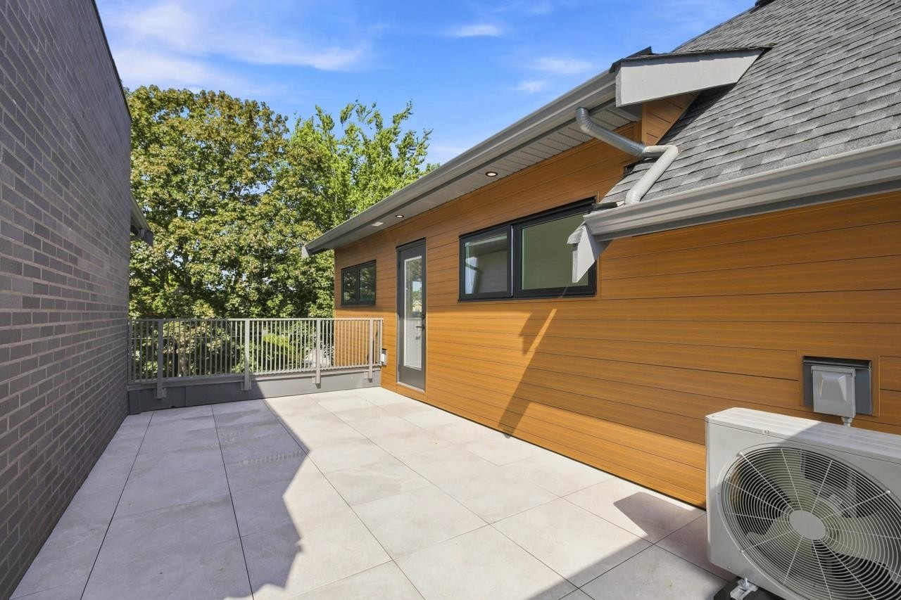 4778 48B Street, Delta, BC - Outdoor With Deck Patio Veranda With Exterior