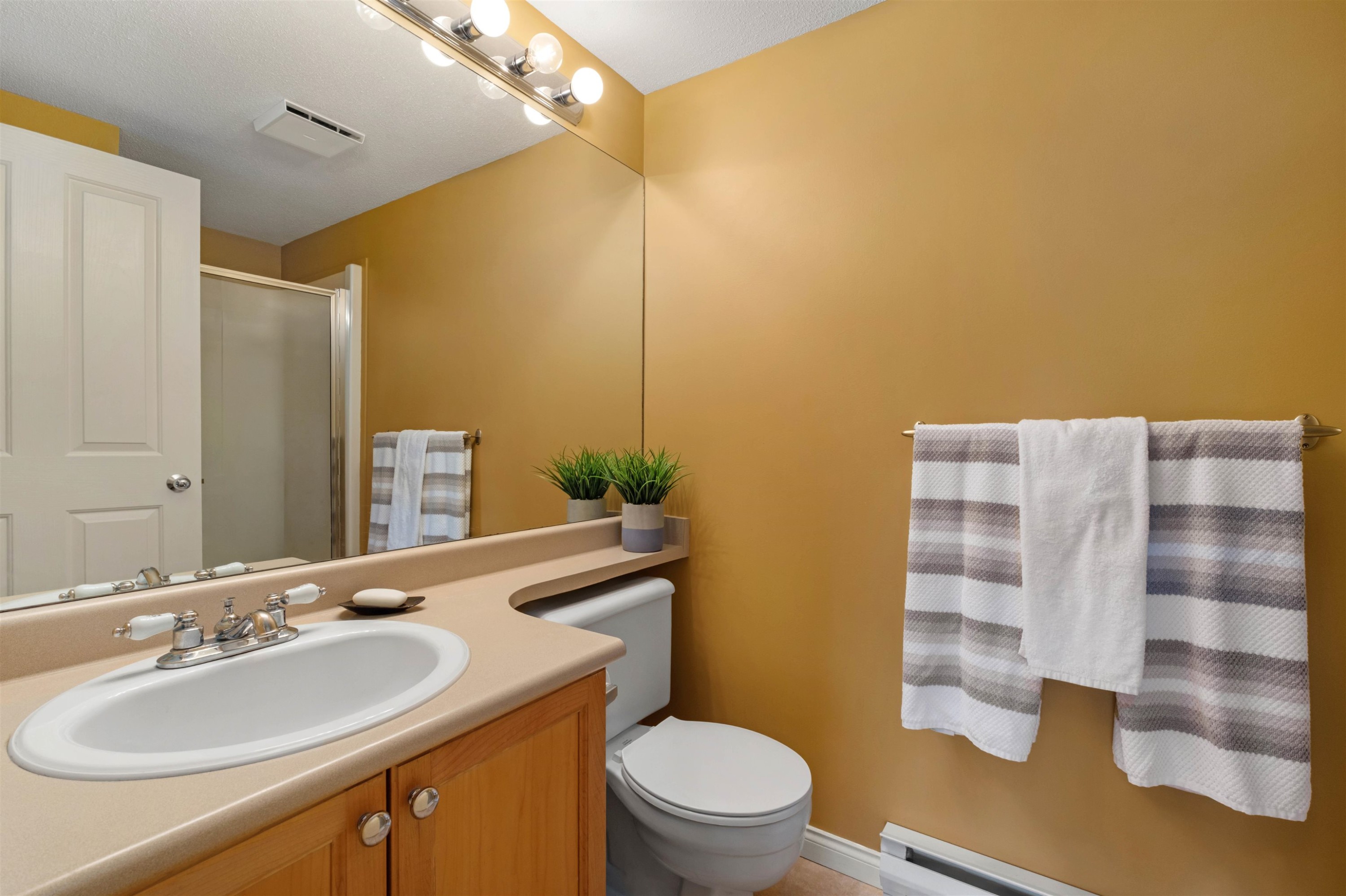 209-8080 Nicklaus North Boulevard, Whistler, BC - Indoor Photo Showing Bathroom
