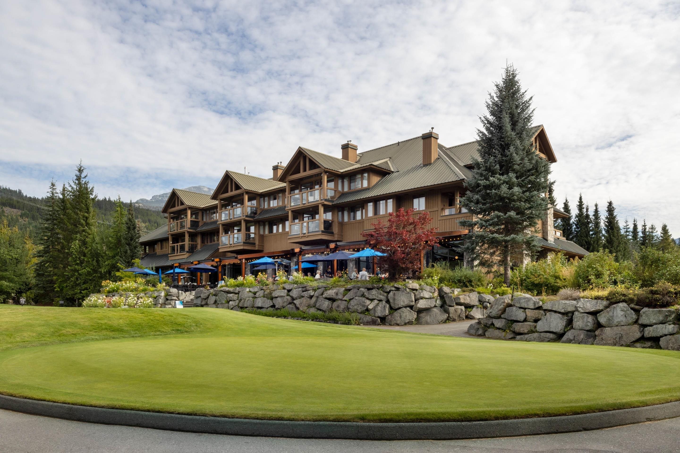 209-8080 Nicklaus North Boulevard, Whistler, BC - Outdoor