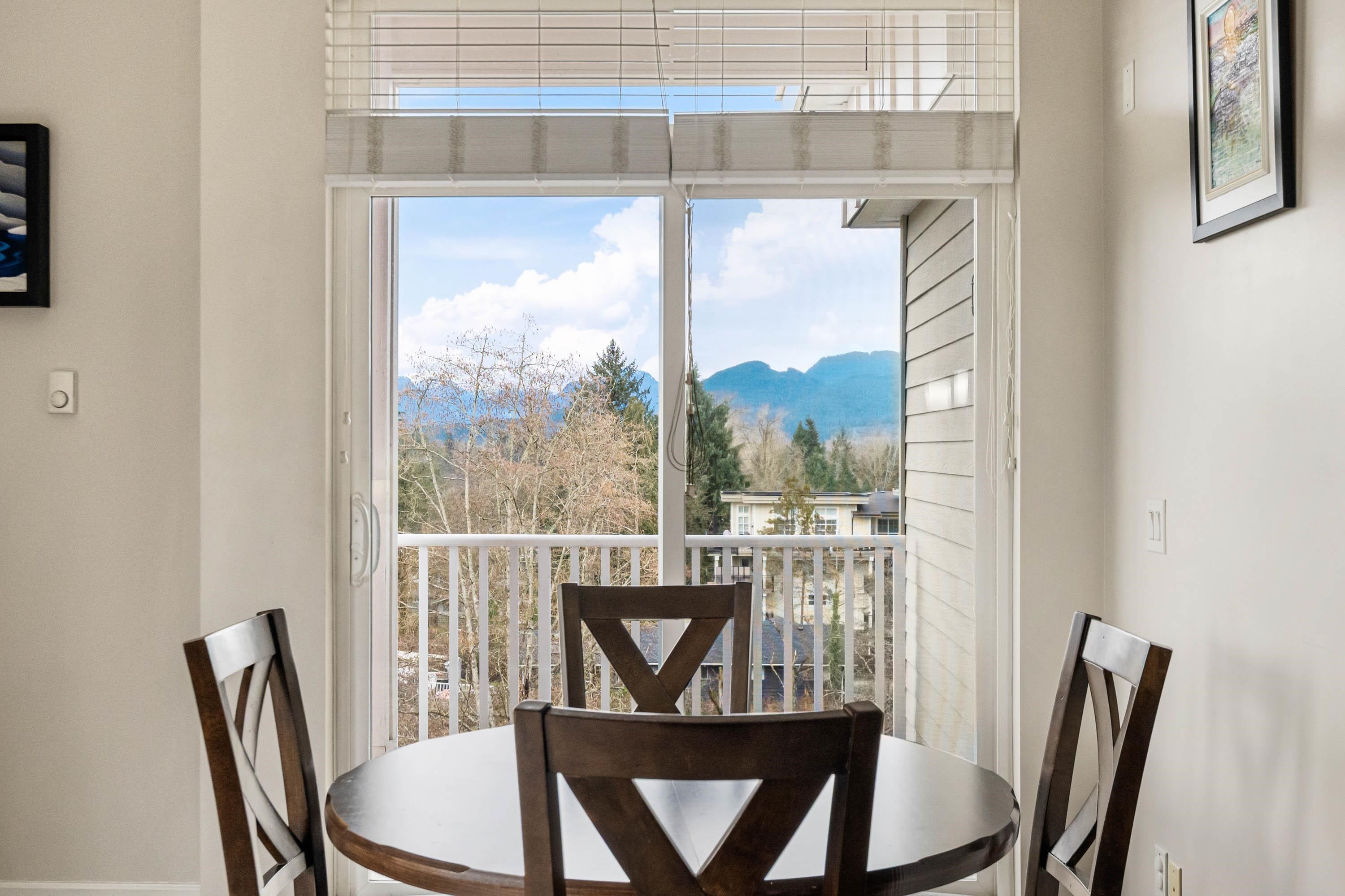 406-12283 224 Street, Maple Ridge, BC - Indoor Photo Showing Dining Room