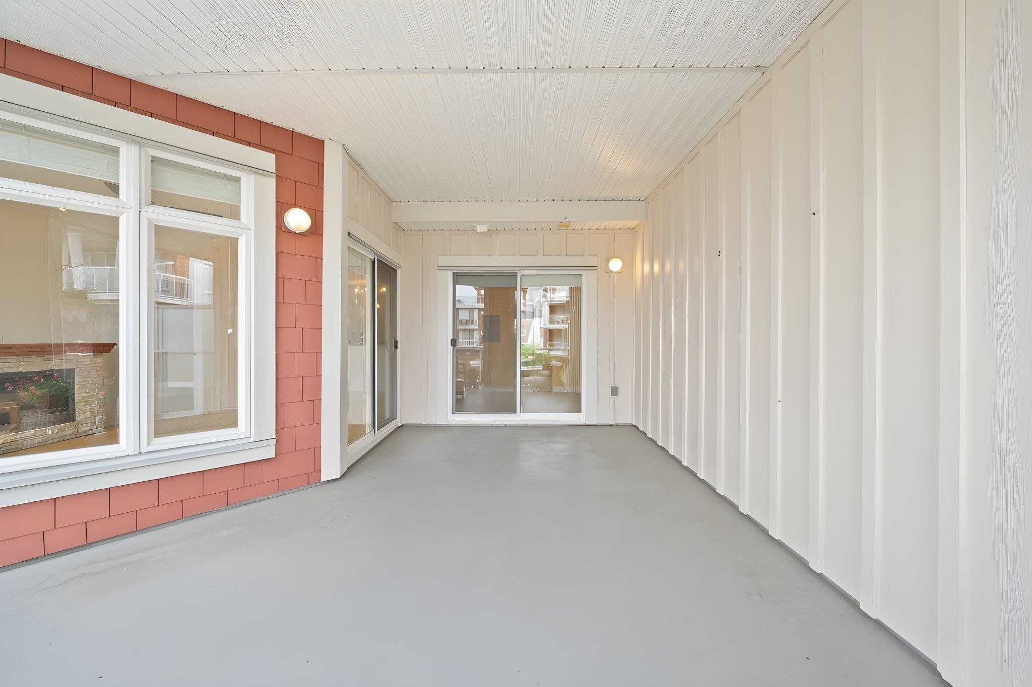 206-4211 Bayview Street, Richmond, BC - Indoor Photo Showing Other Room