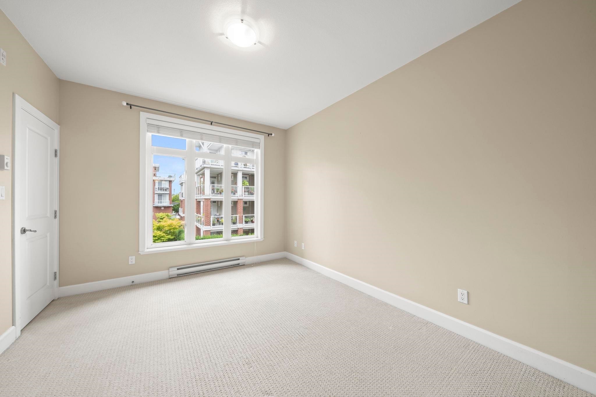 206-4211 Bayview Street, Richmond, BC - Indoor Photo Showing Other Room