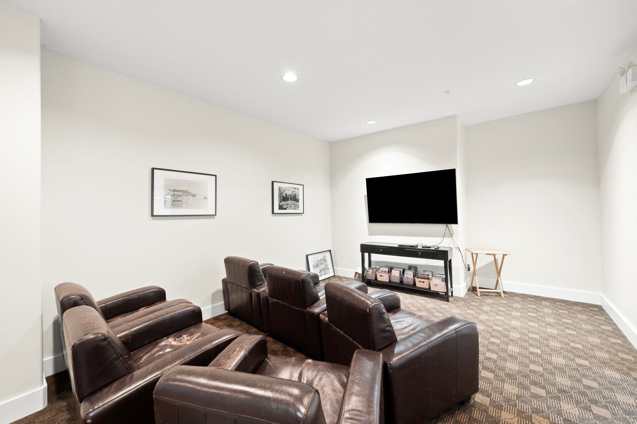 206-4211 Bayview Street, Richmond, BC - Indoor Photo Showing Living Room With Fireplace