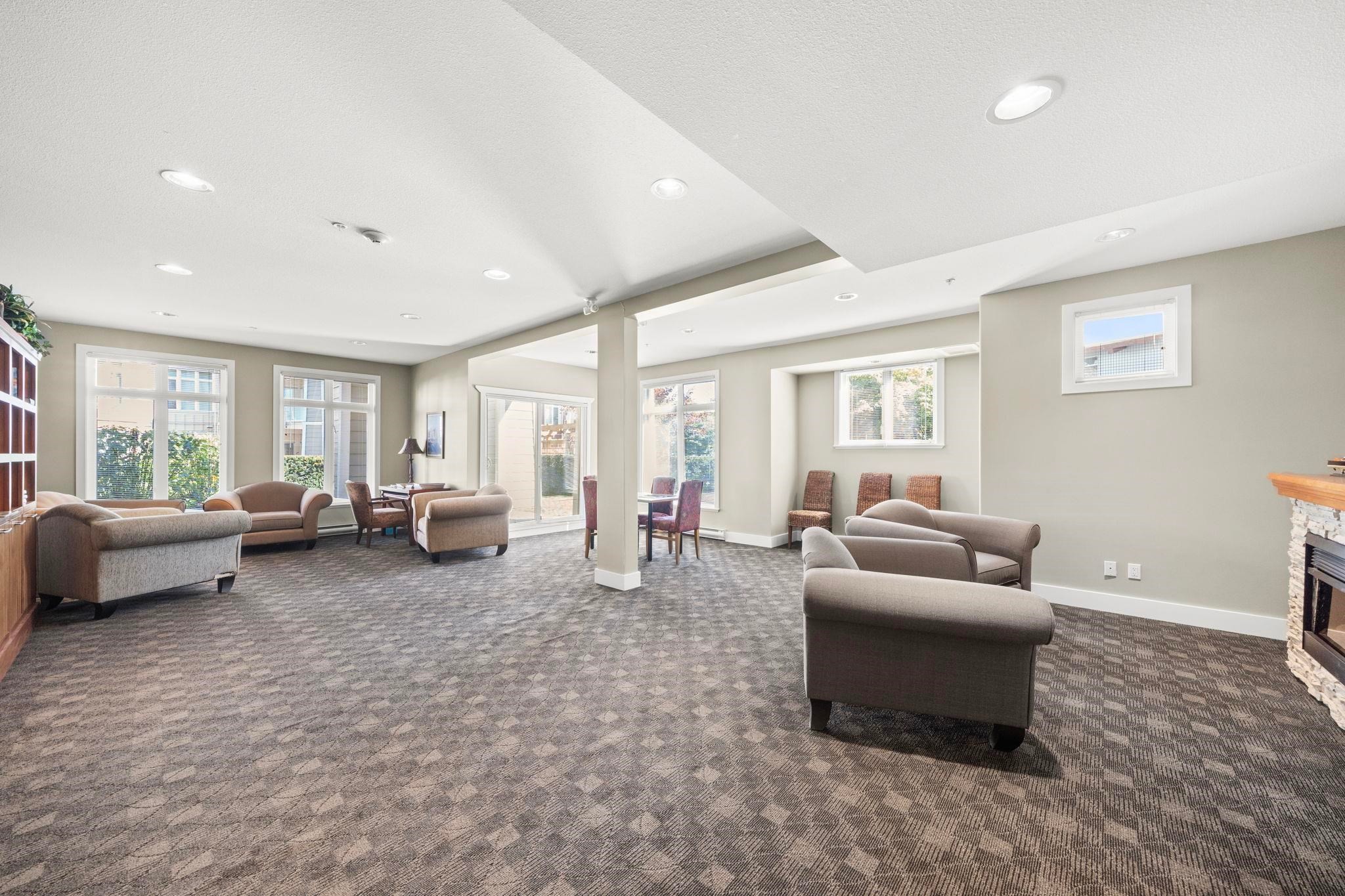 206-4211 Bayview Street, Richmond, BC - Indoor With Fireplace