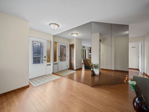 667 Cypress Street, Coquitlam, BC - Indoor