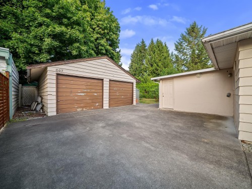 667 Cypress Street, Coquitlam, BC - Outdoor With Exterior