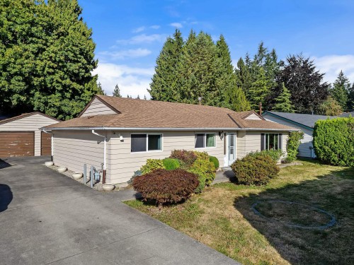 667 Cypress Street, Coquitlam, BC - Outdoor