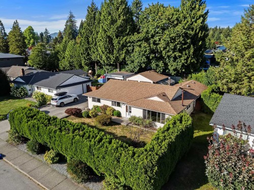 667 Cypress Street, Coquitlam, BC - Outdoor