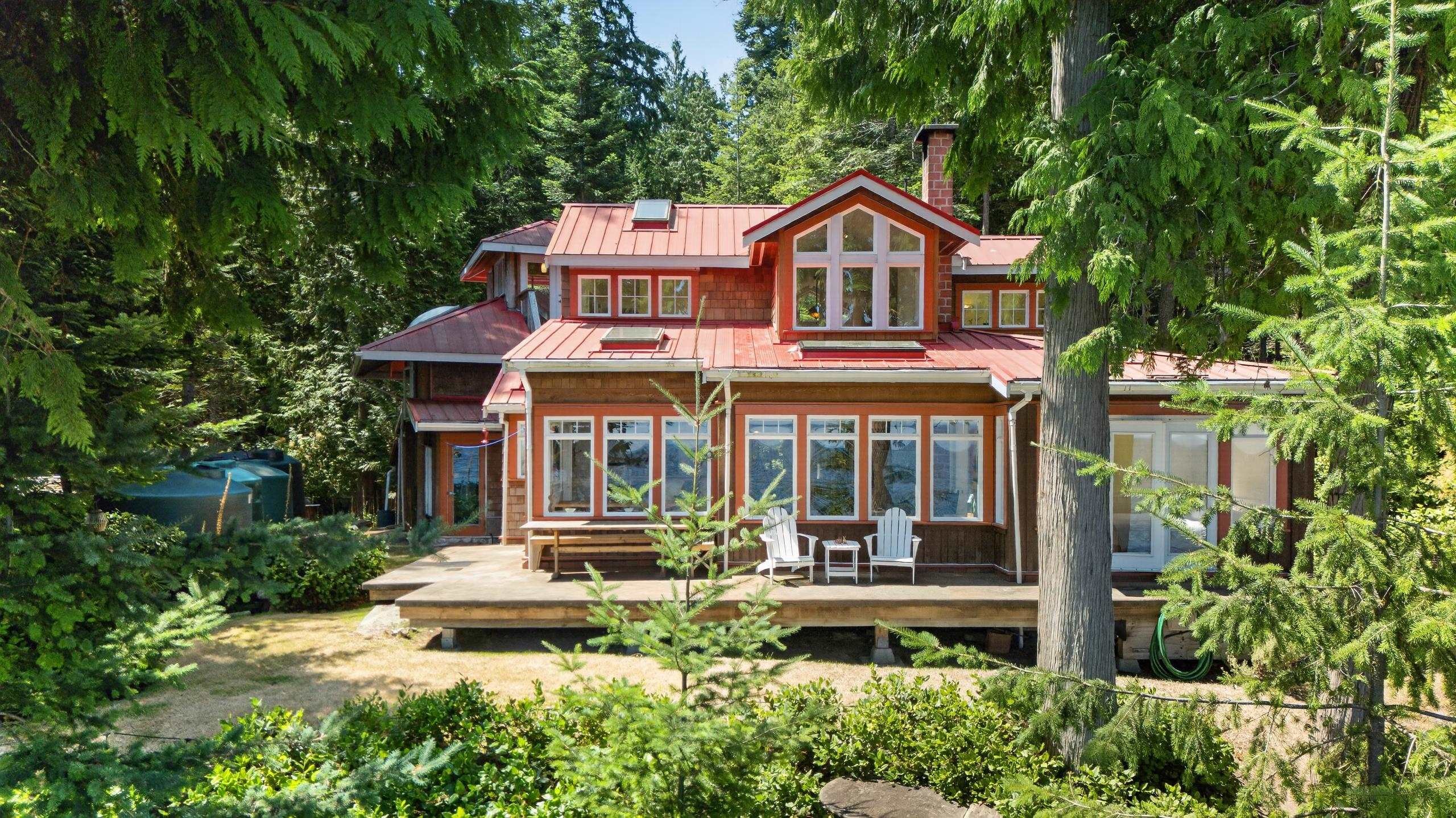 105 Island Park Drive, Galiano Island, BC - Outdoor With Deck Patio Veranda