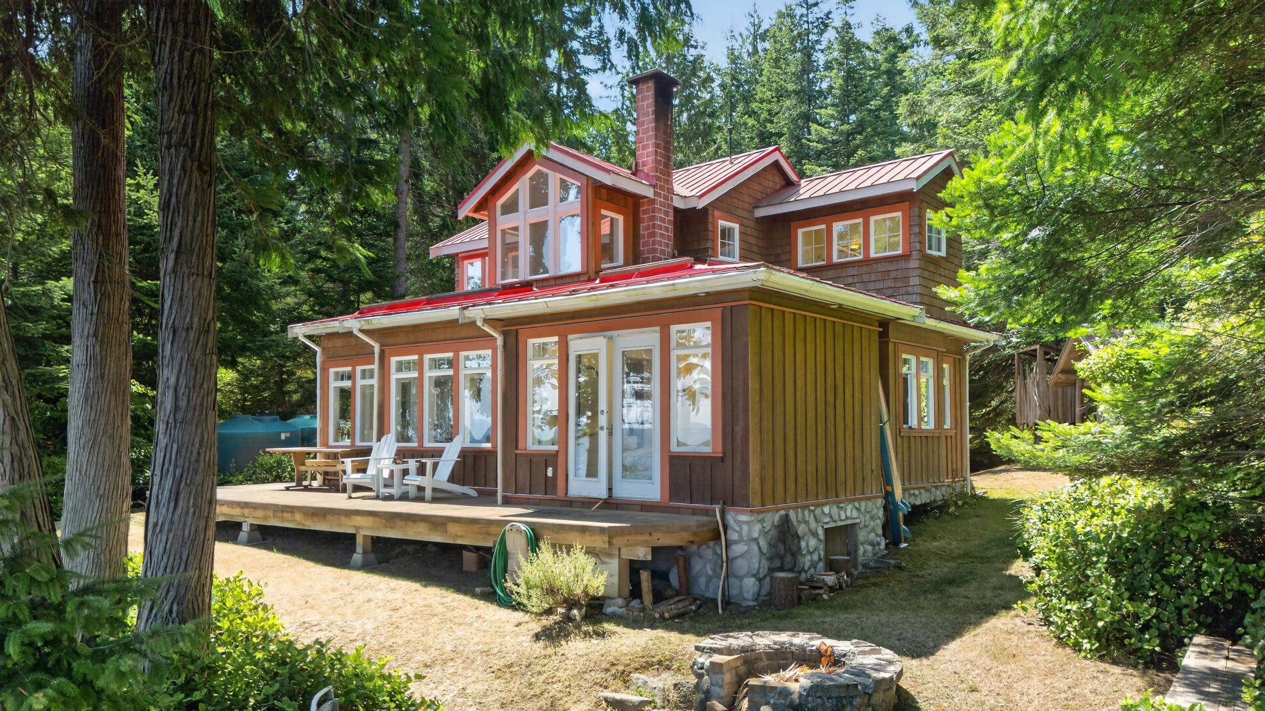 105 Island Park Drive, Galiano Island, BC - Outdoor With Deck Patio Veranda