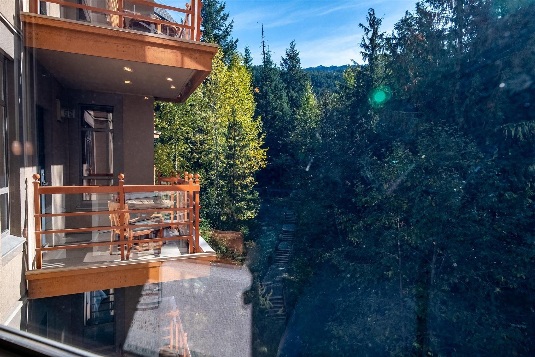 518-4591 Blackcomb Way, Whistler, BC - Outdoor