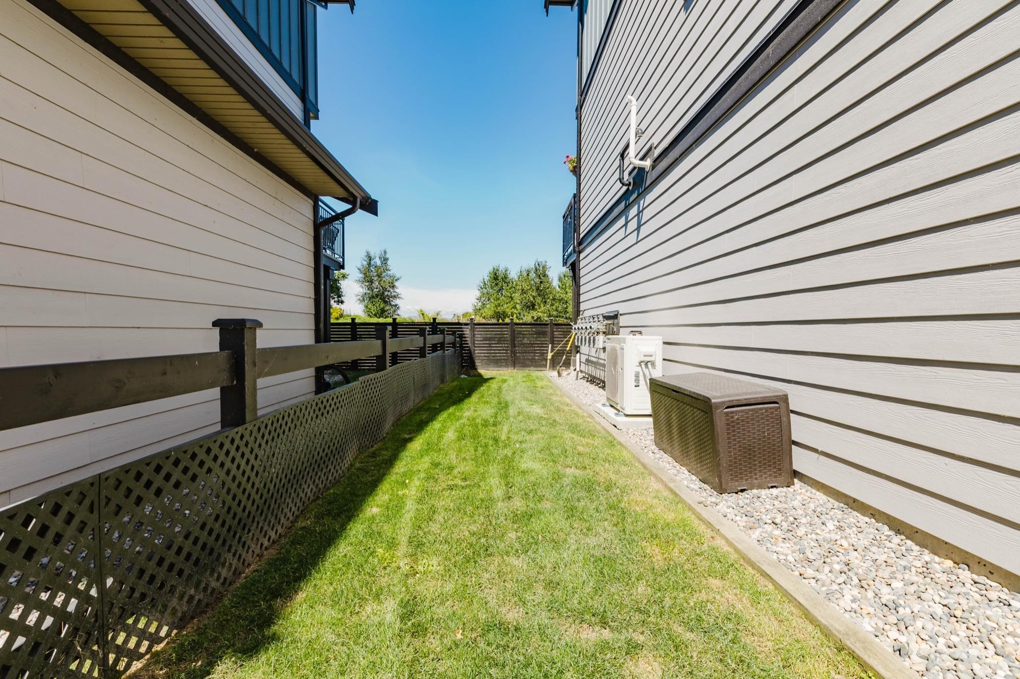 40-4375 Cormorant Way, Tsawwassen, BC - Outdoor With Exterior