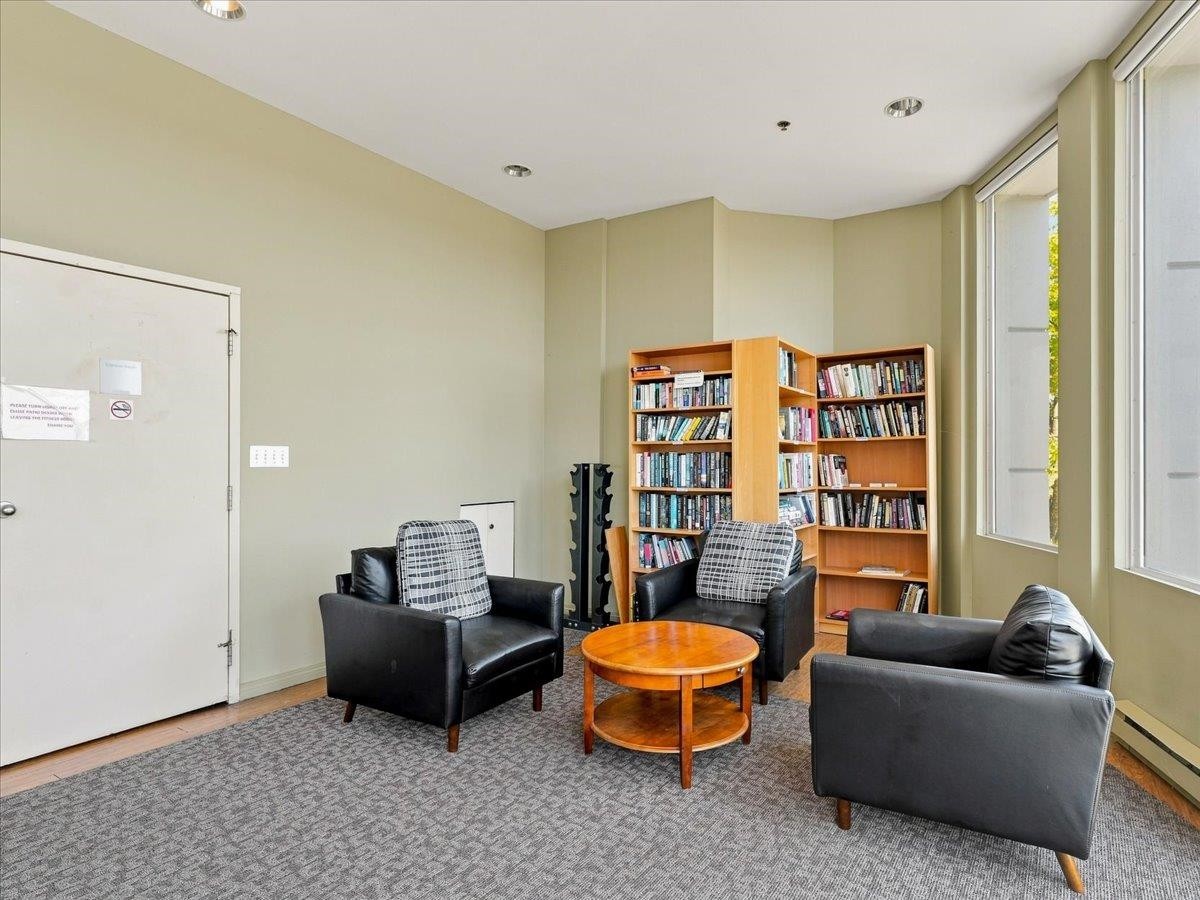 702-328 Clarkson Street, New Westminster, BC - Indoor