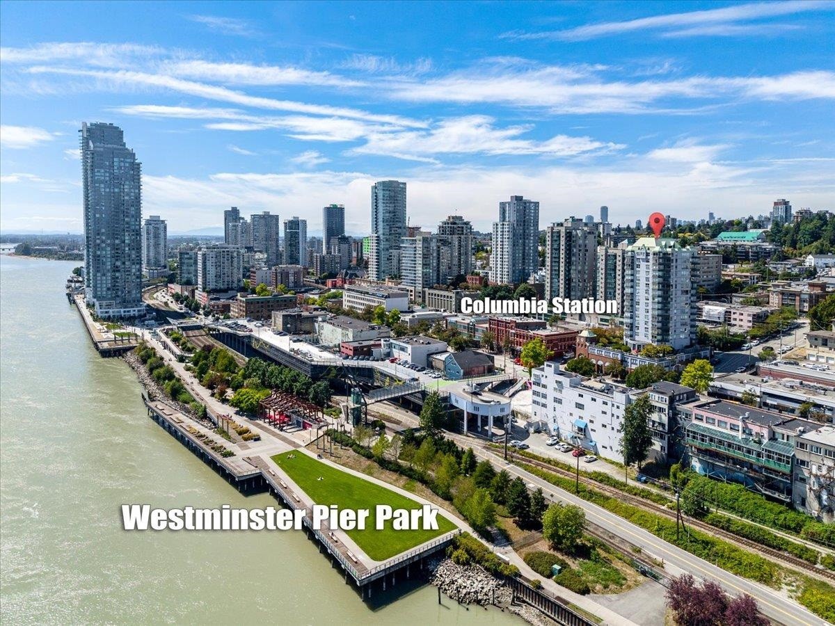 702-328 Clarkson Street, New Westminster, BC - Outdoor With View
