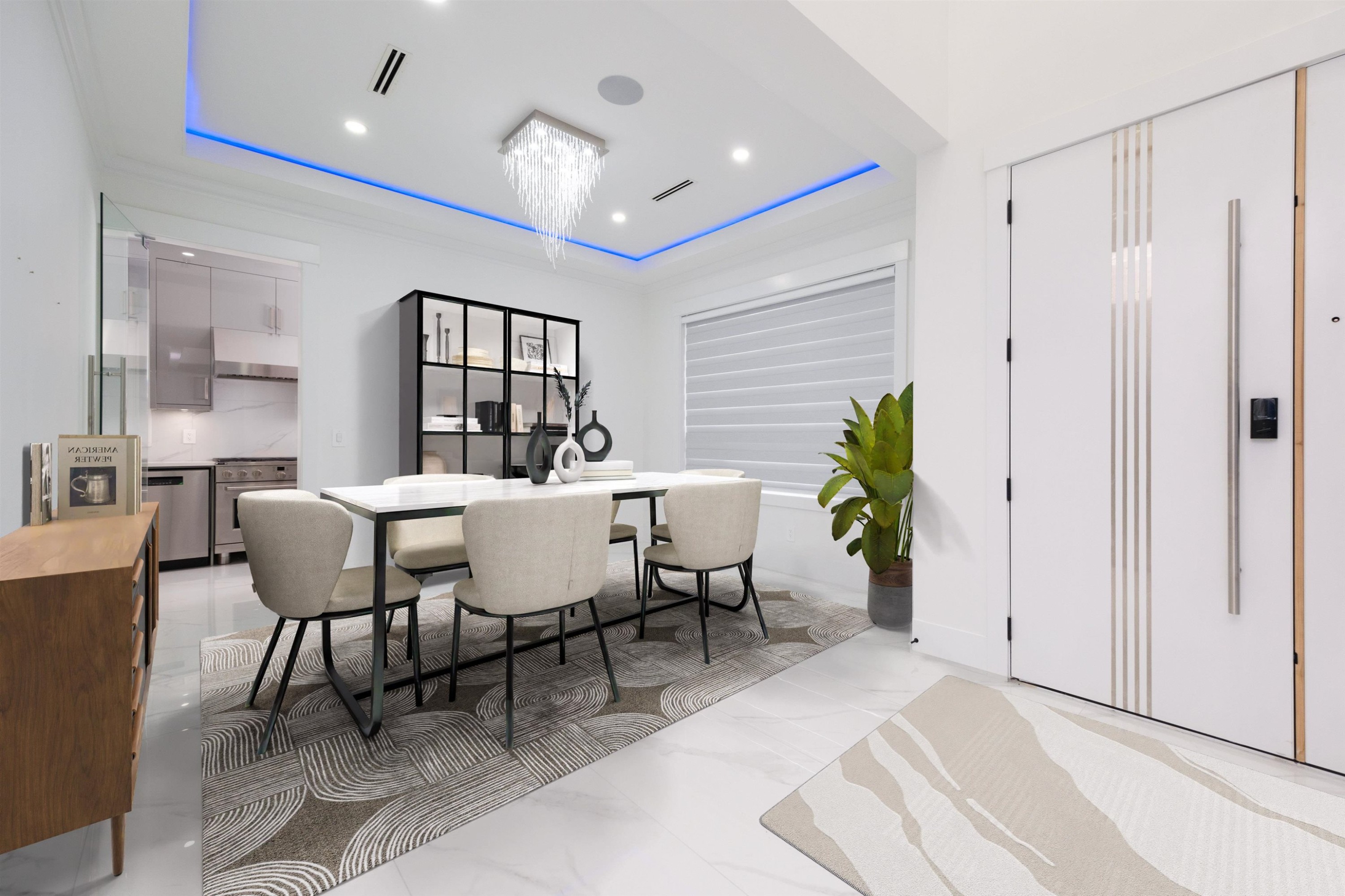 1100 Como Lake Avenue, Coquitlam, BC - Indoor Photo Showing Dining Room