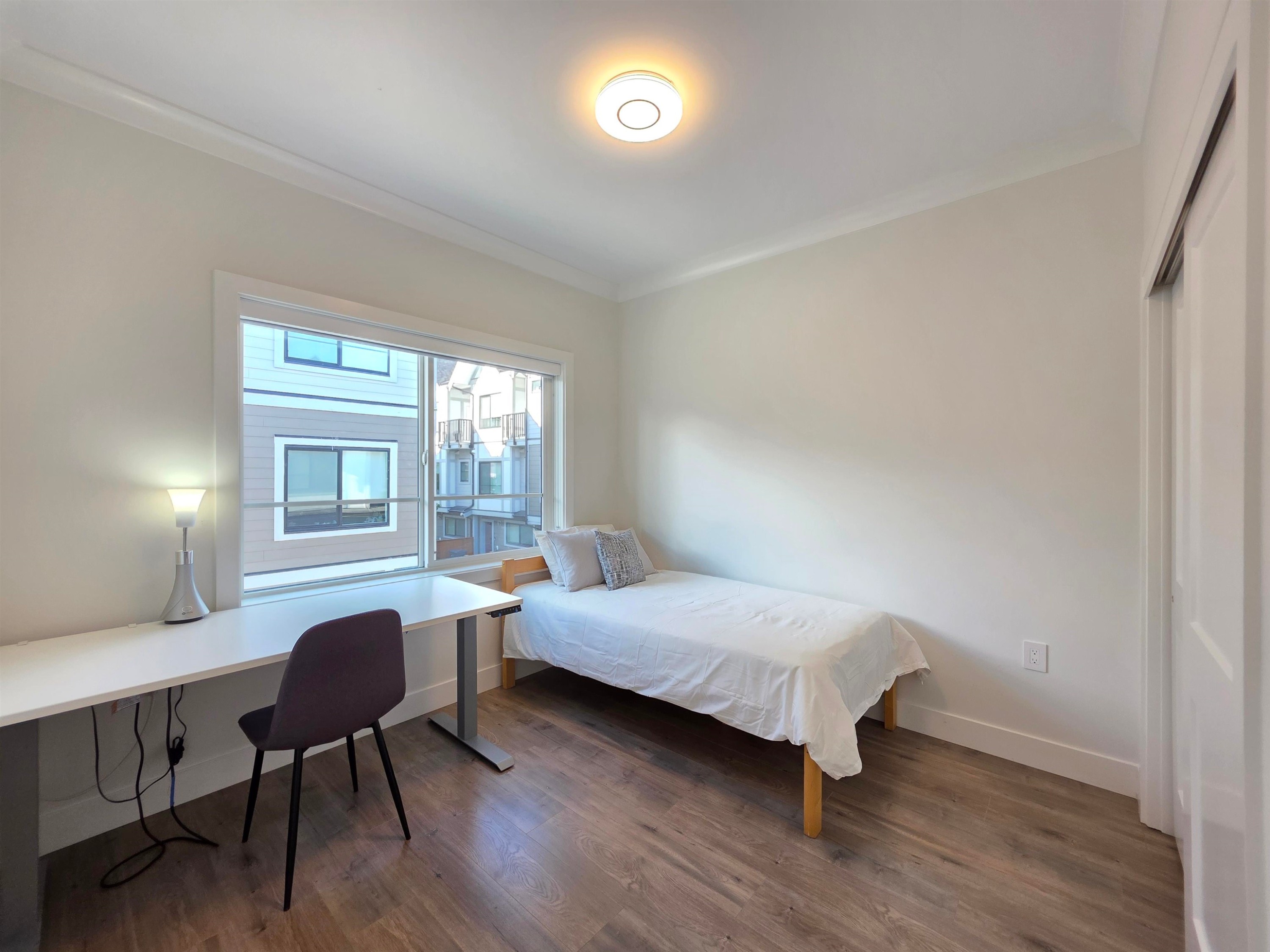 17-9680 Williams Road, Richmond, BC - Indoor Photo Showing Bedroom