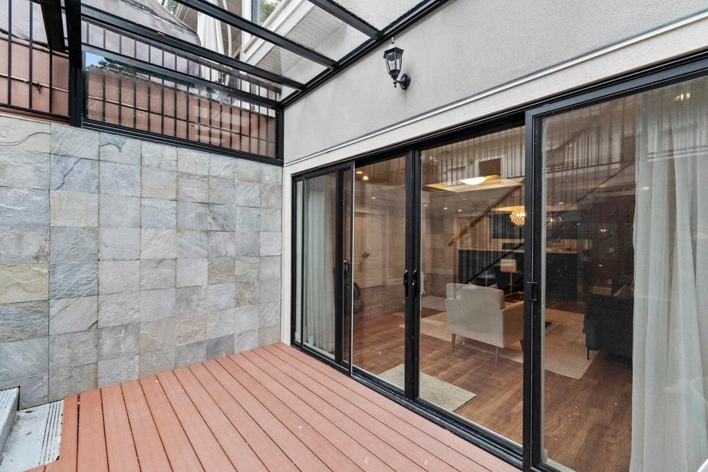 4077 13Th Avenue W, Vancouver, BC - Outdoor With Exterior