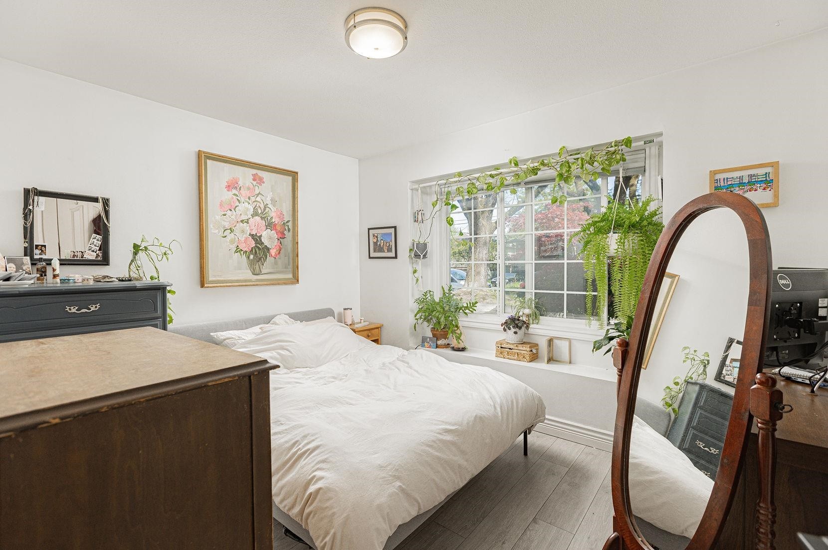 3529 Gladstone Street, Vancouver, BC - Indoor Photo Showing Bedroom