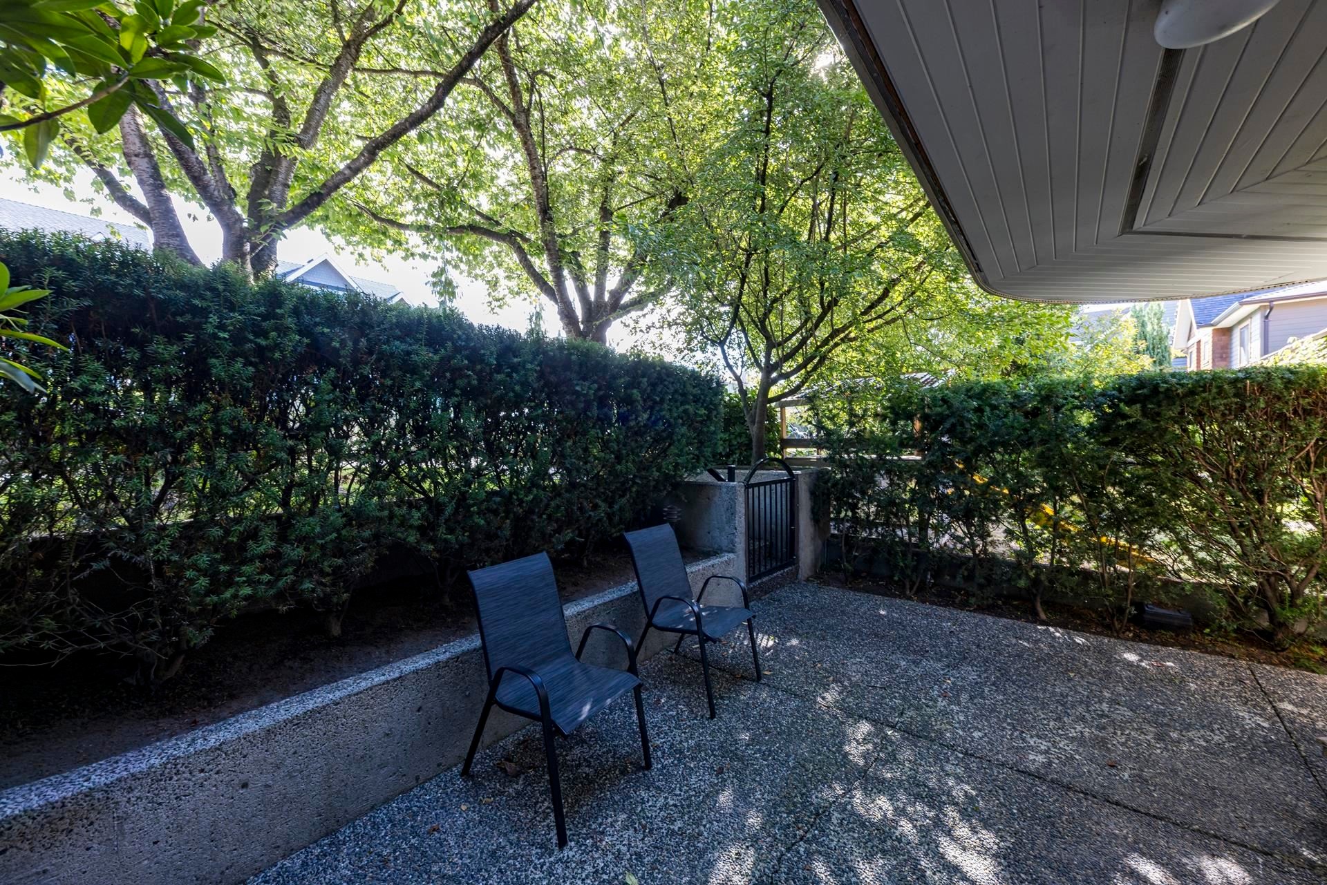 7-249 4Th Street E, North Vancouver, BC - Outdoor