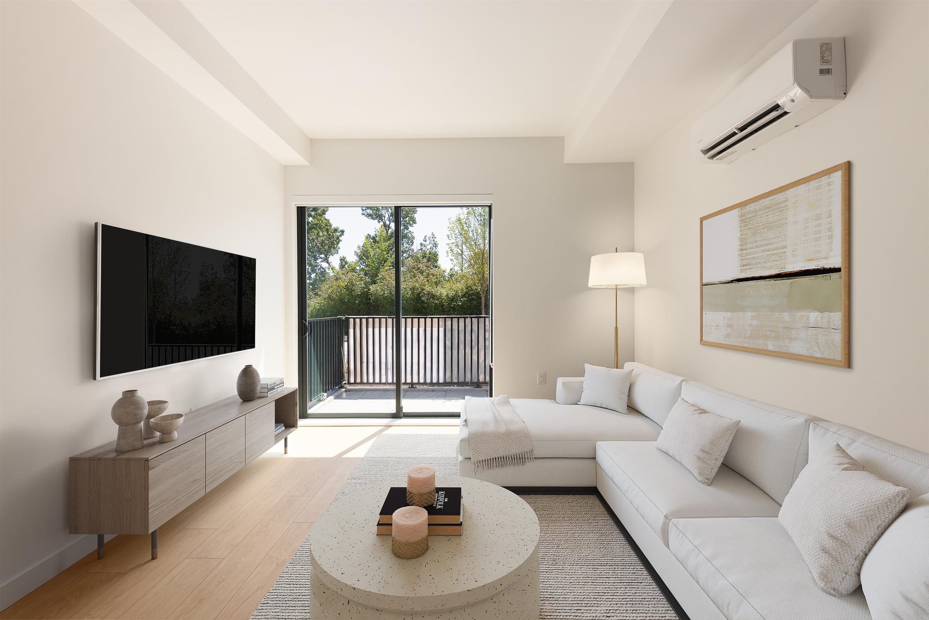 2407 Grandview Highway N, Vancouver, BC - Indoor Photo Showing Living Room