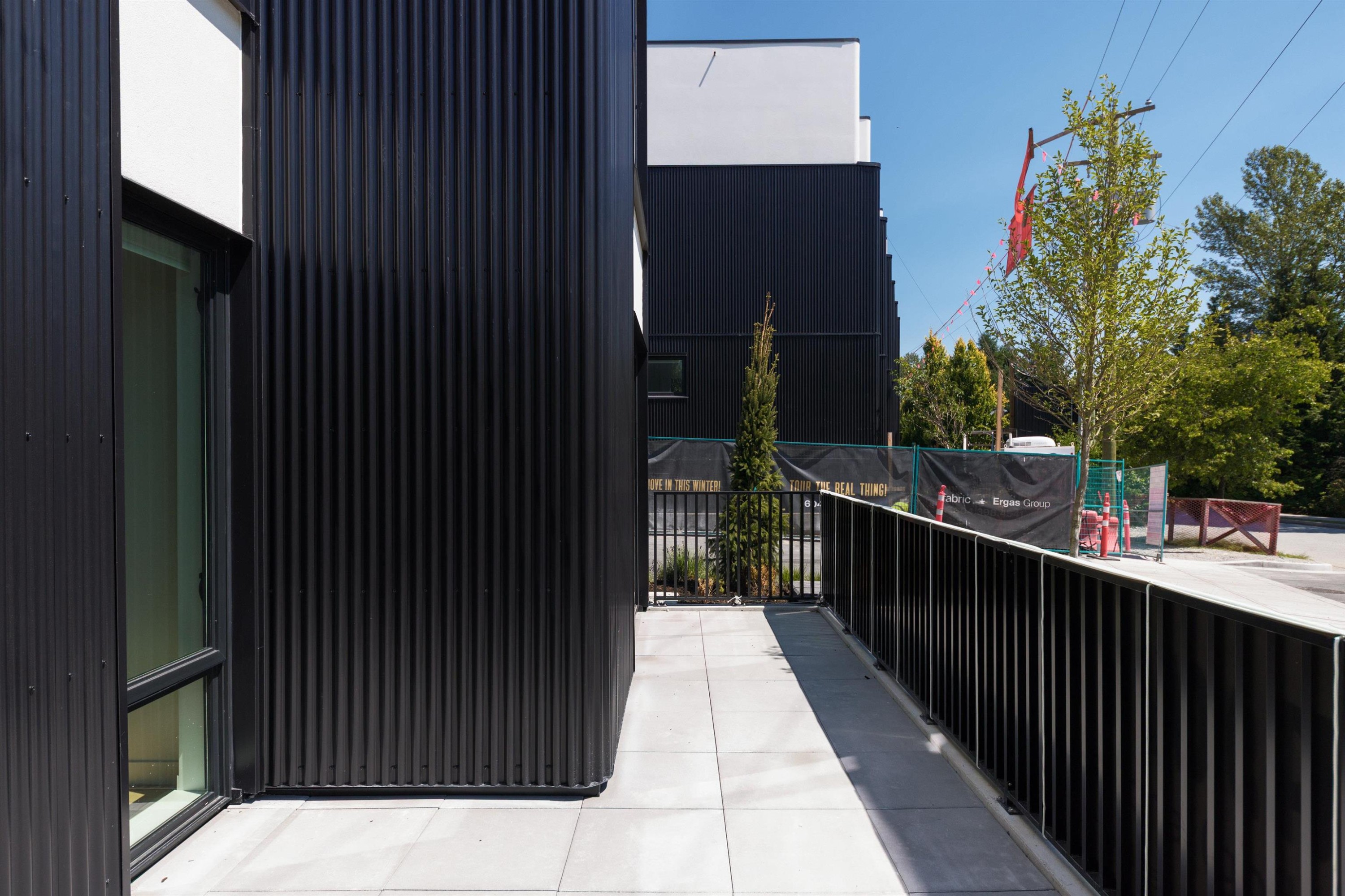 2407 Grandview Highway N, Vancouver, BC - Outdoor