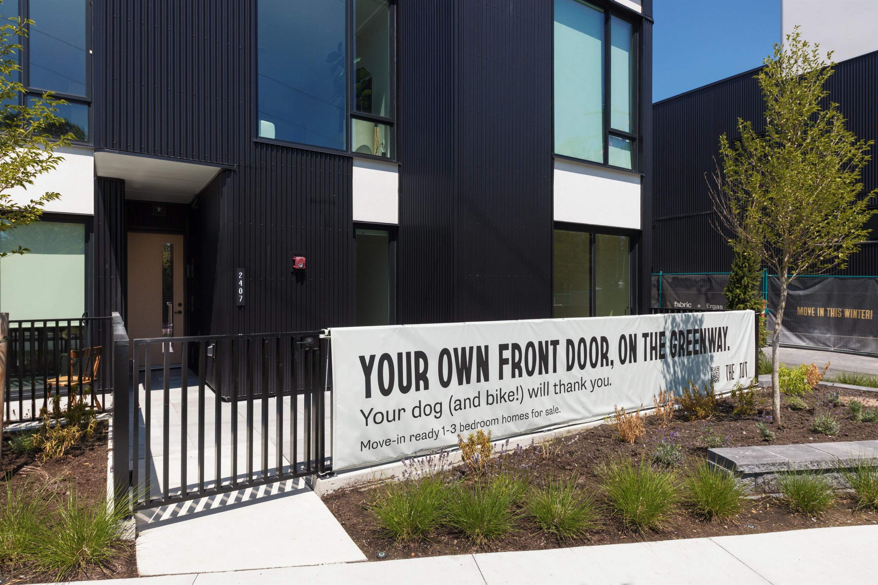 2407 Grandview Highway N, Vancouver, BC - Outdoor