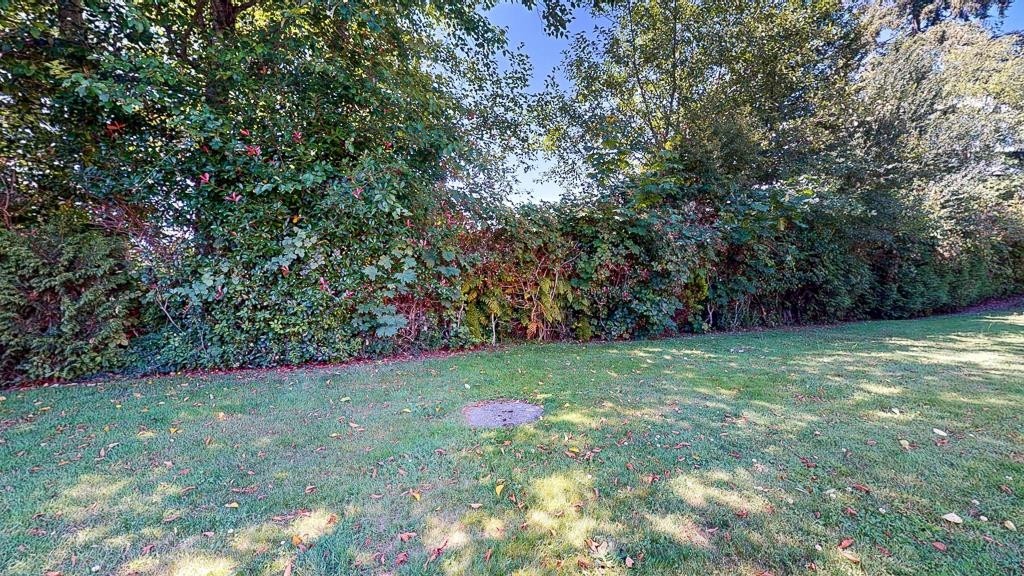 34-735 Park Road, Gibsons, BC - Outdoor