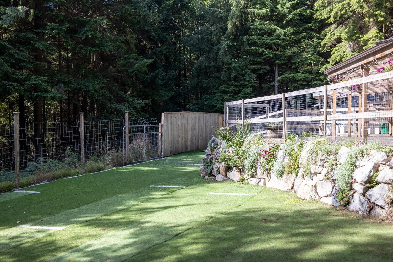 1302 Adams Road, Bowen Island, BC - Outdoor