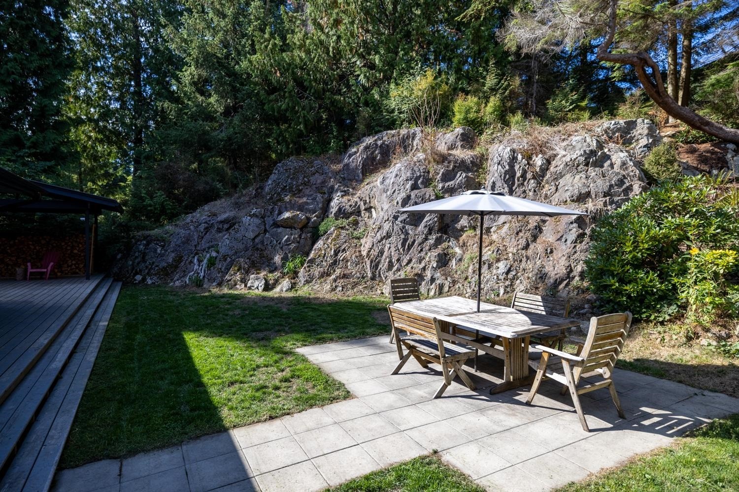 1302 Adams Road, Bowen Island, BC - Outdoor