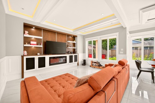 3926 Lockhart Road, Richmond, BC - Indoor