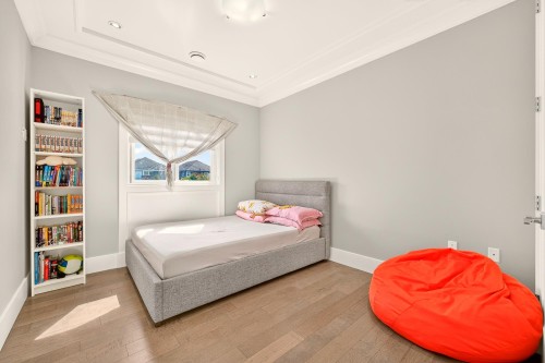 3926 Lockhart Road, Richmond, BC - Indoor Photo Showing Bedroom