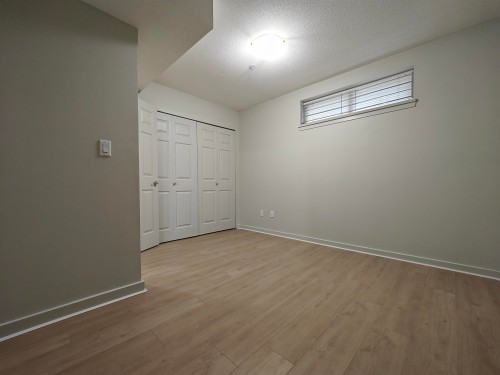 3265 Clermont Mews, Vancouver, BC 