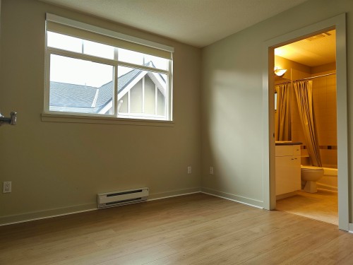3265 Clermont Mews, Vancouver, BC 