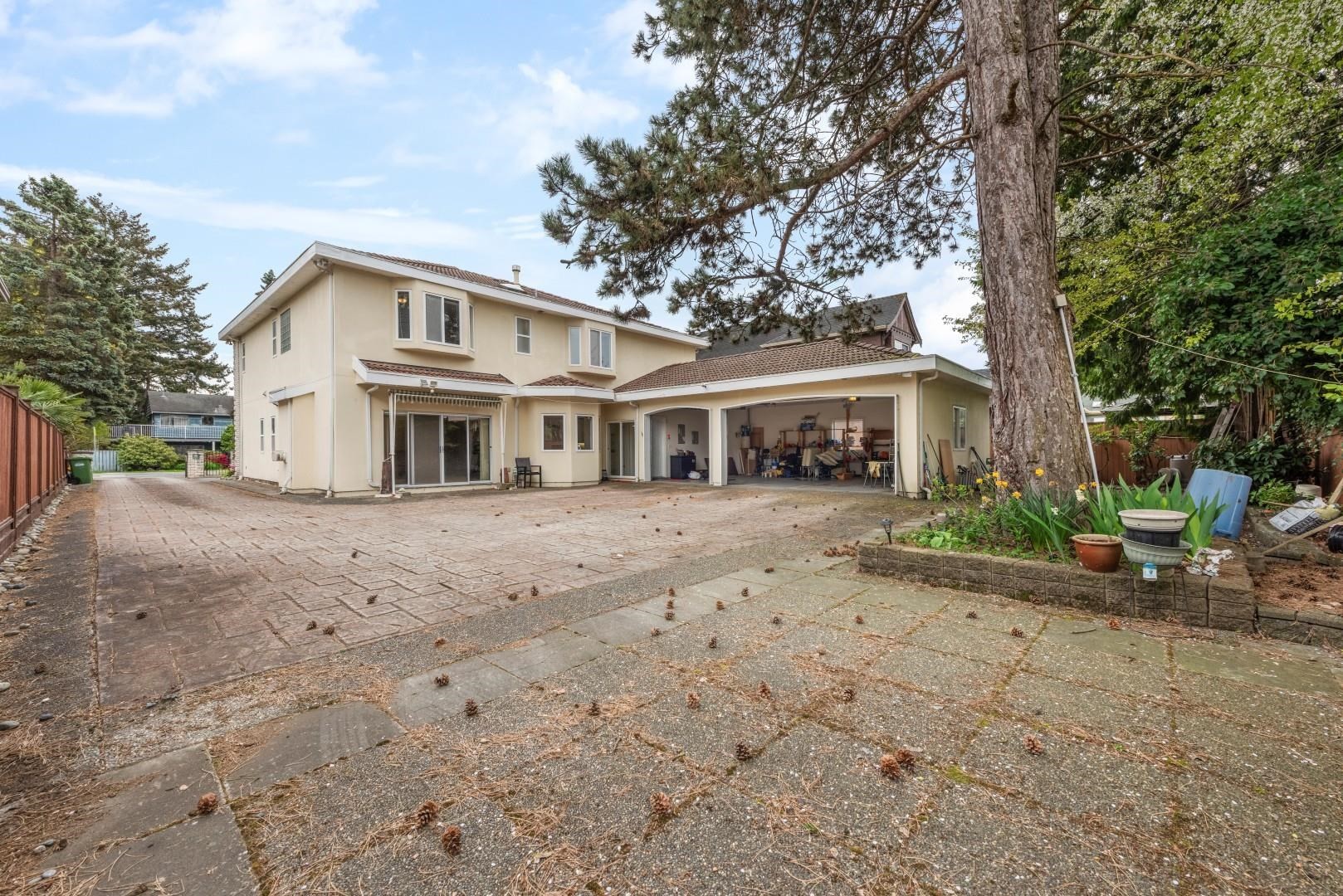 7471 Ledway Road, Richmond, BC - Outdoor