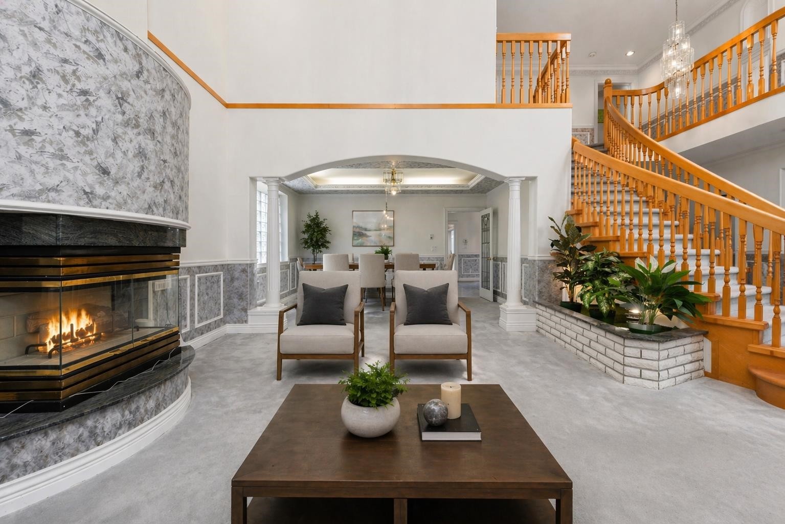 7471 Ledway Road, Richmond, BC - Indoor With Fireplace