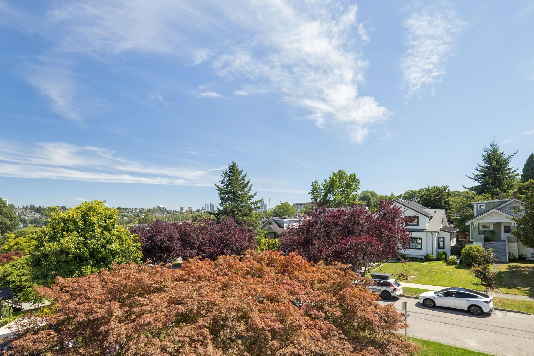1-2815 Trinity Street, Vancouver, BC - Outdoor With View
