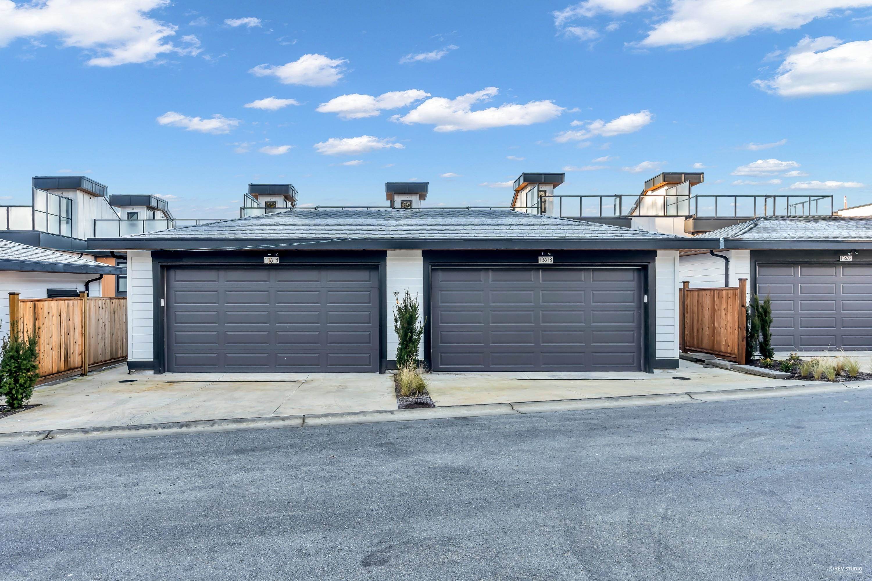 13618 232St Street, Maple Ridge, BC - Outdoor
