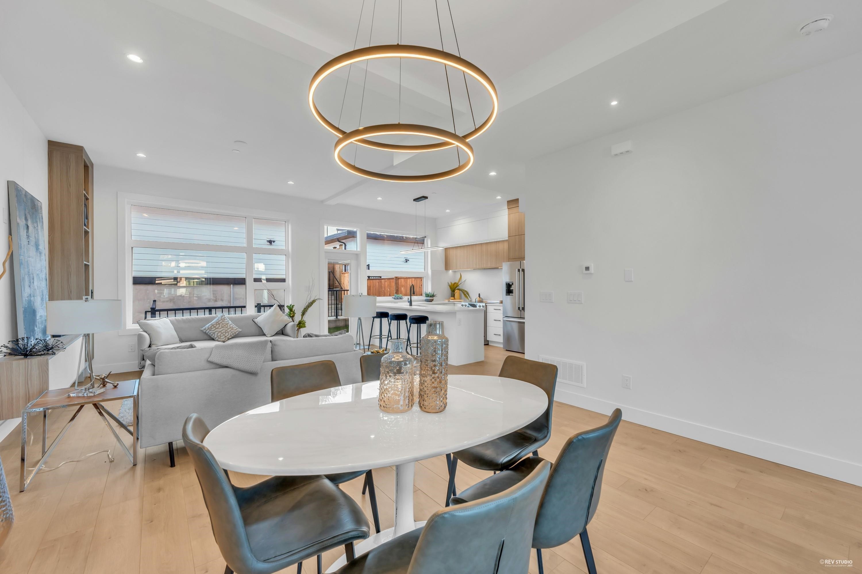 13618 232St Street, Maple Ridge, BC - Indoor Photo Showing Dining Room
