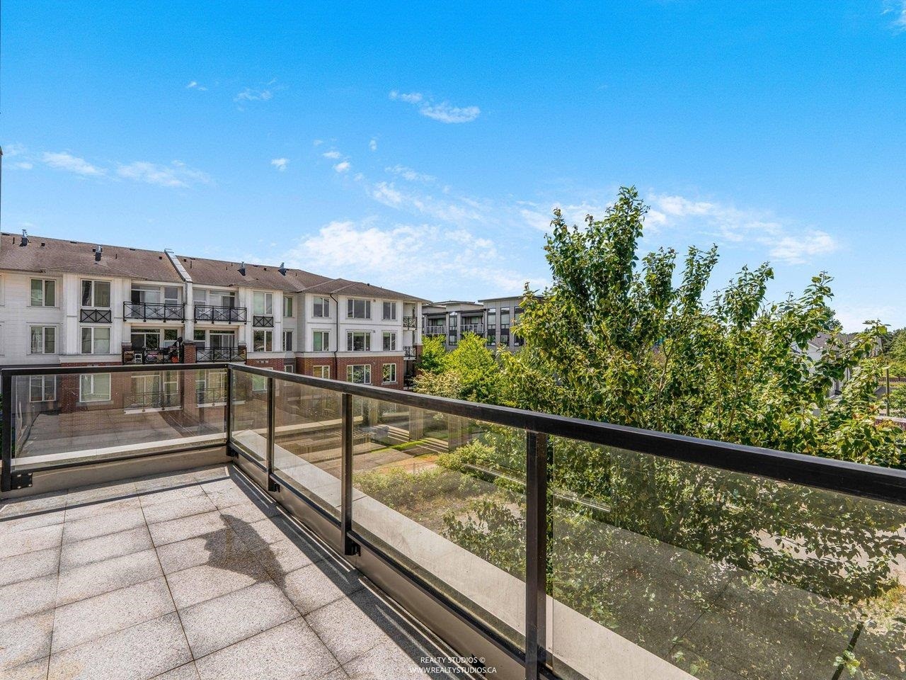 392-4133 Stolberg Street, Richmond, BC - Outdoor With Balcony