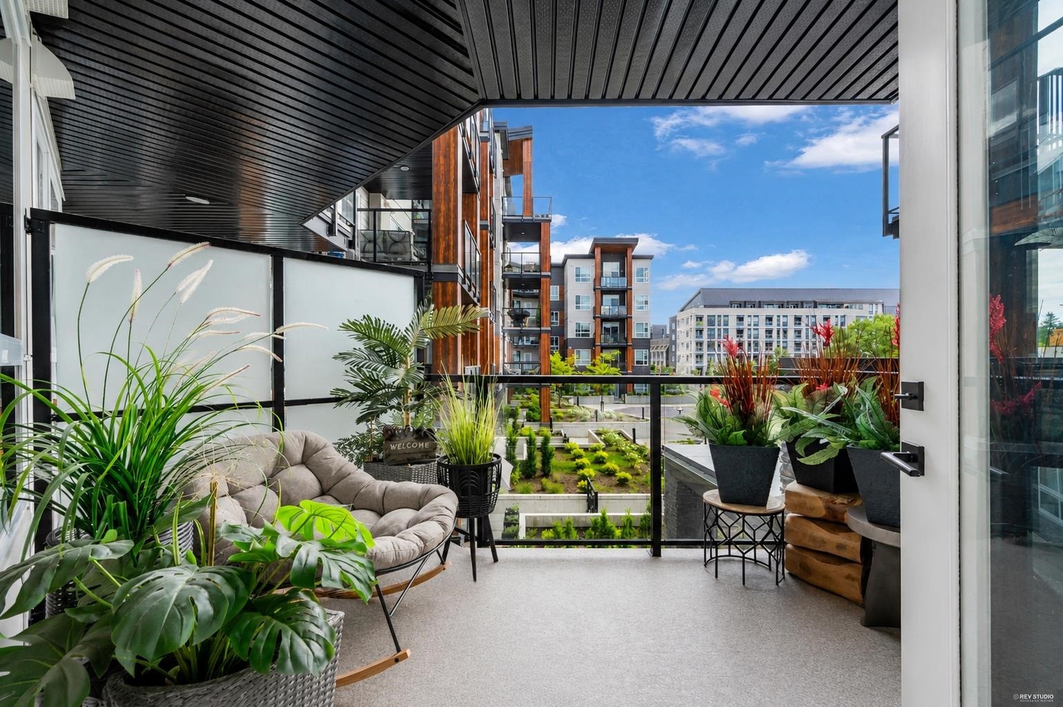 225-12109 223 Street, Maple Ridge, BC - Outdoor With Balcony With Exterior