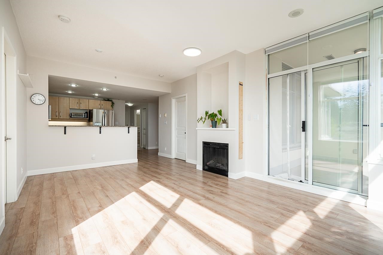 501-9298 University Crescent, Burnaby, BC
