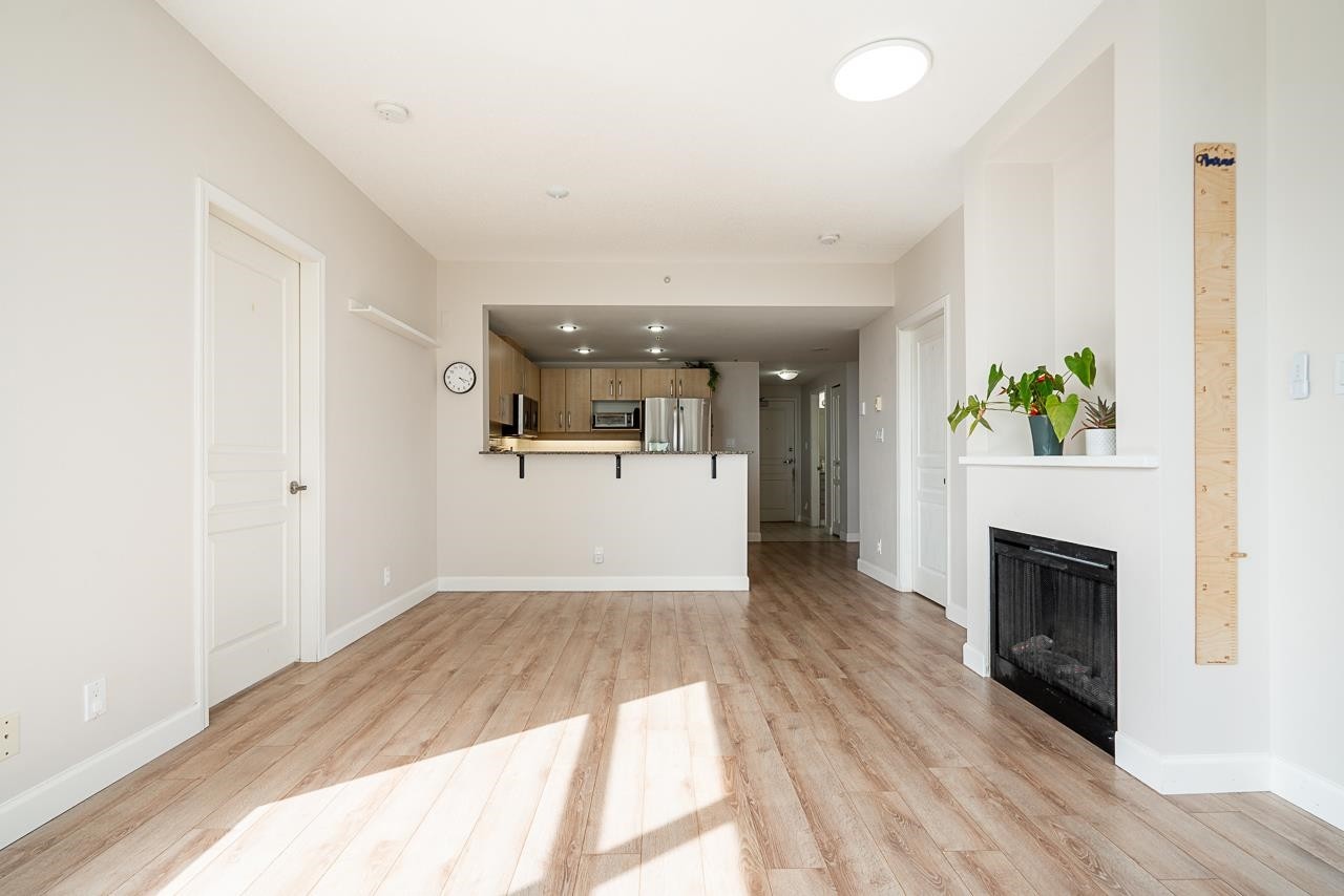 501-9298 University Crescent, Burnaby, BC