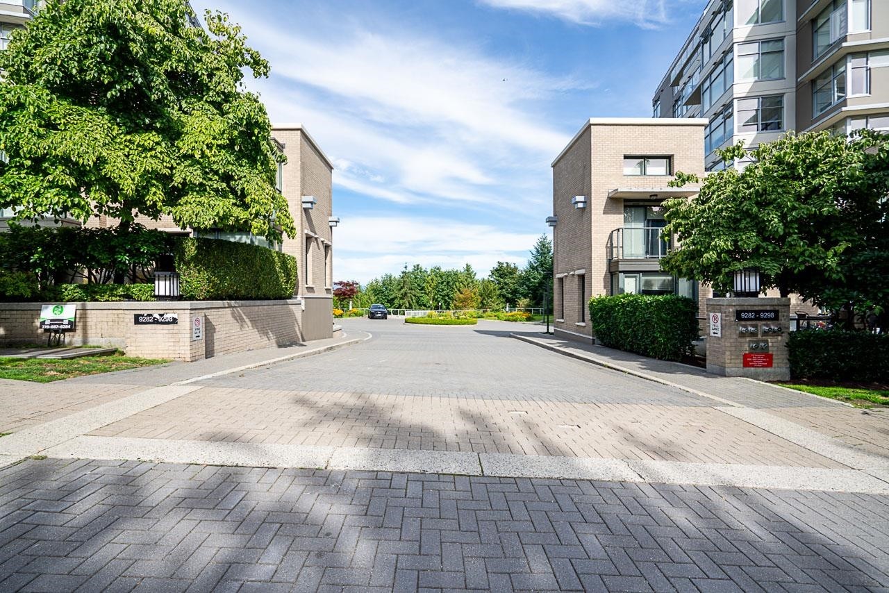 501-9298 University Crescent, Burnaby, BC
