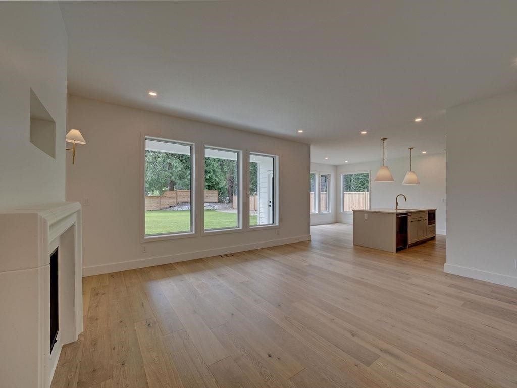 385 Solaz Place, Gibsons, BC - Indoor
