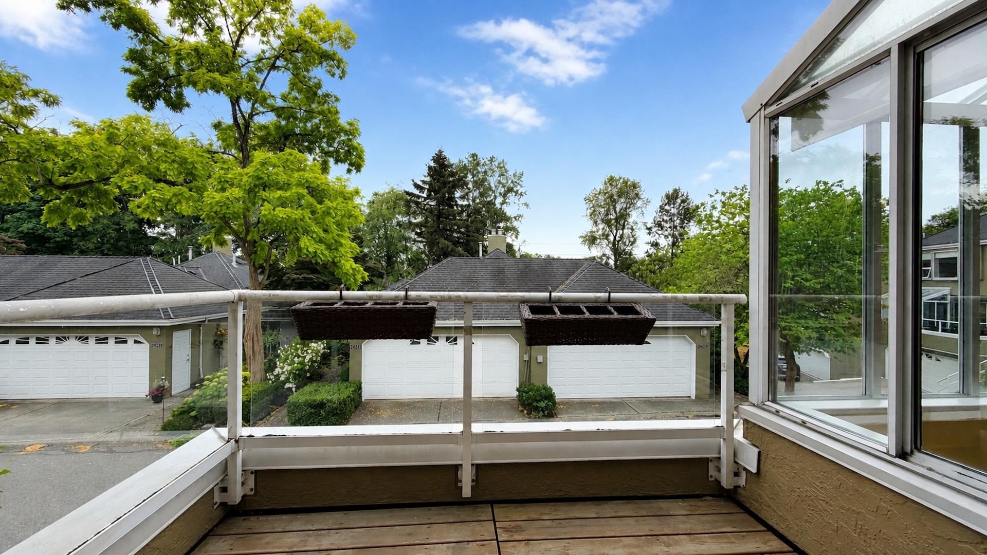 2387 Quayside Court, Vancouver, BC - Outdoor With Exterior